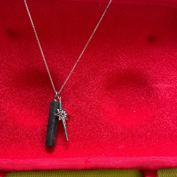 Jewelry - Picture 11 of 11